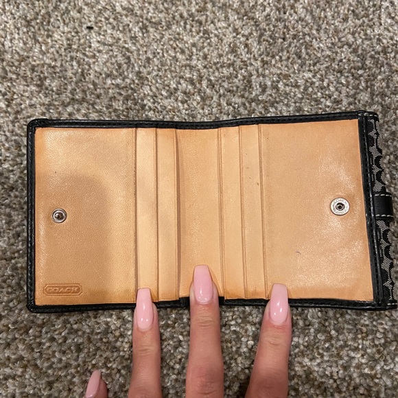 Black Coach Wallet - Picture 3 of 4